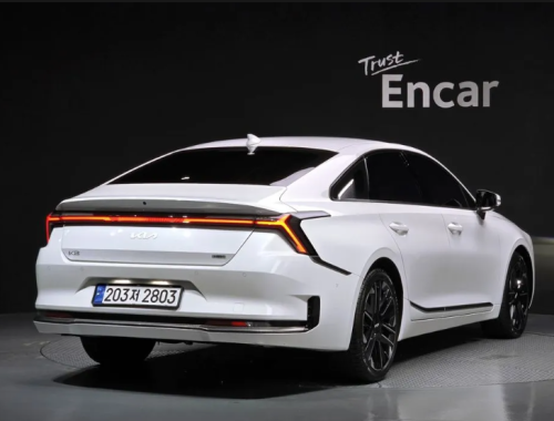 The New K8 Hybrid Noblesse