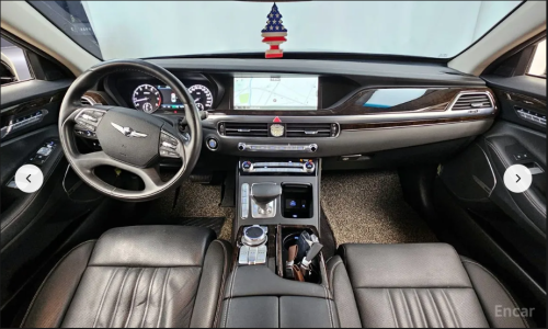 G90 3.8 AWD Luxury Car